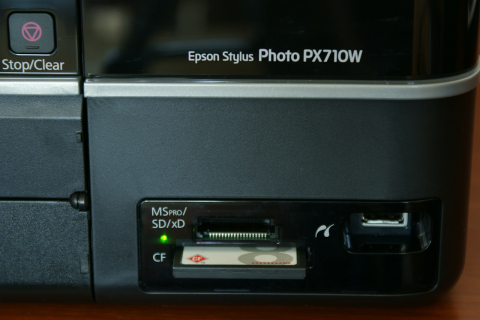 Epson Stylus Photo PX710W a čtečka karet